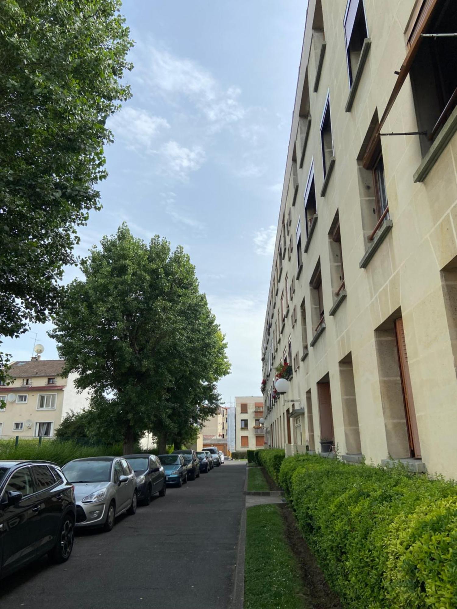 Chambre Simple Paisible Proche De Paris Drancy Kültér fotó